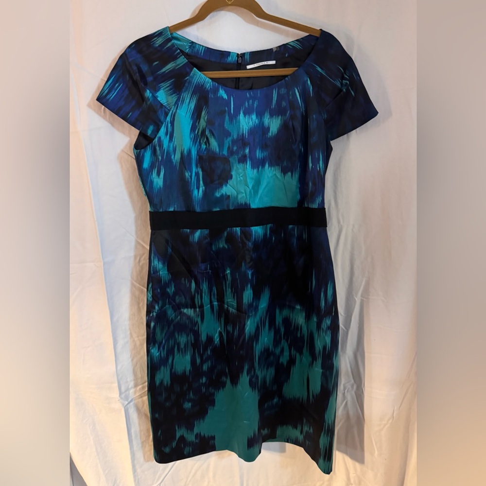 Tahari Blue & Teal Abstract Sheath Dress US 10 NWOT Belted Lined Career Cocktail